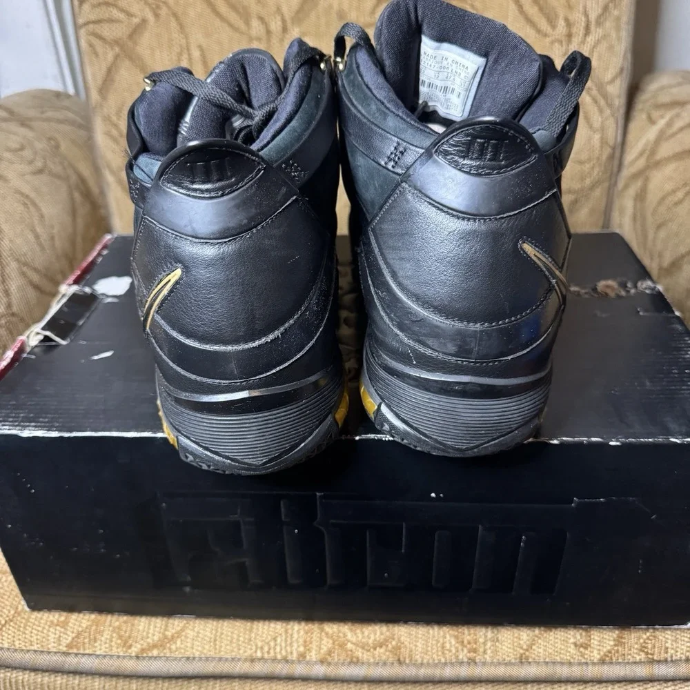 Rare 2006 Nike Zoom LeBron 3‎ Black/ Metallic Gold Size 13 W/Box!